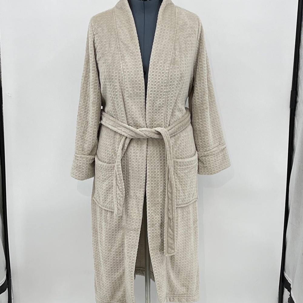 Berkshire BLANKET AND HOME COMPANY WOMENS Cream Teddy ROBE SIZE M NWT